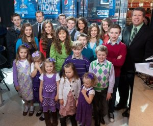 Secret divorce in Xtian extremist Duggar TV family exposed! (intouchweekly.com)