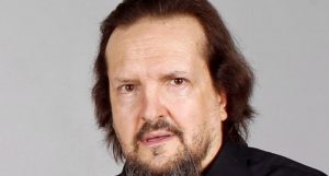 Racist mayoral candidate tells audience members to ‘go back to Africa’ (rawstory.com)