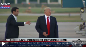 Watch! Tired old man can’t find yuuuge limo which is right in front of him, wanders off (freakoutnation.com)