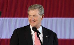 GOP senator on Trump tax meeting: ‘Nobody called anyone an ignorant slut.’ (deepstatenation.com)