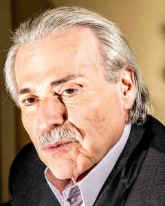 Ronan Farrow’s Must-Read on National Enquirer, Donald Trump, and Hush Money (newyorker.com)