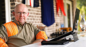 The Art of the Takedown: One GOP Strategist Just Kicked His War on Trump Up a Notch!