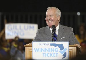 Hacker takes over Twitter account of Tampa Mayor Bob Buckhorn, unleashing racial slurs, porn images and threat against airport (nydailynews.com)