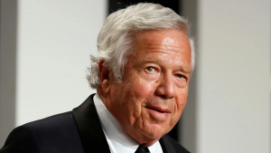 Robert Kraft Caught on Video Getting Handjob and Paying $100, Florida Authorities Say (thedailybeast.com)